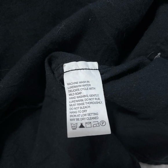 *Made in Canada* Black wool blend dress shirt - Picture 8 of 8